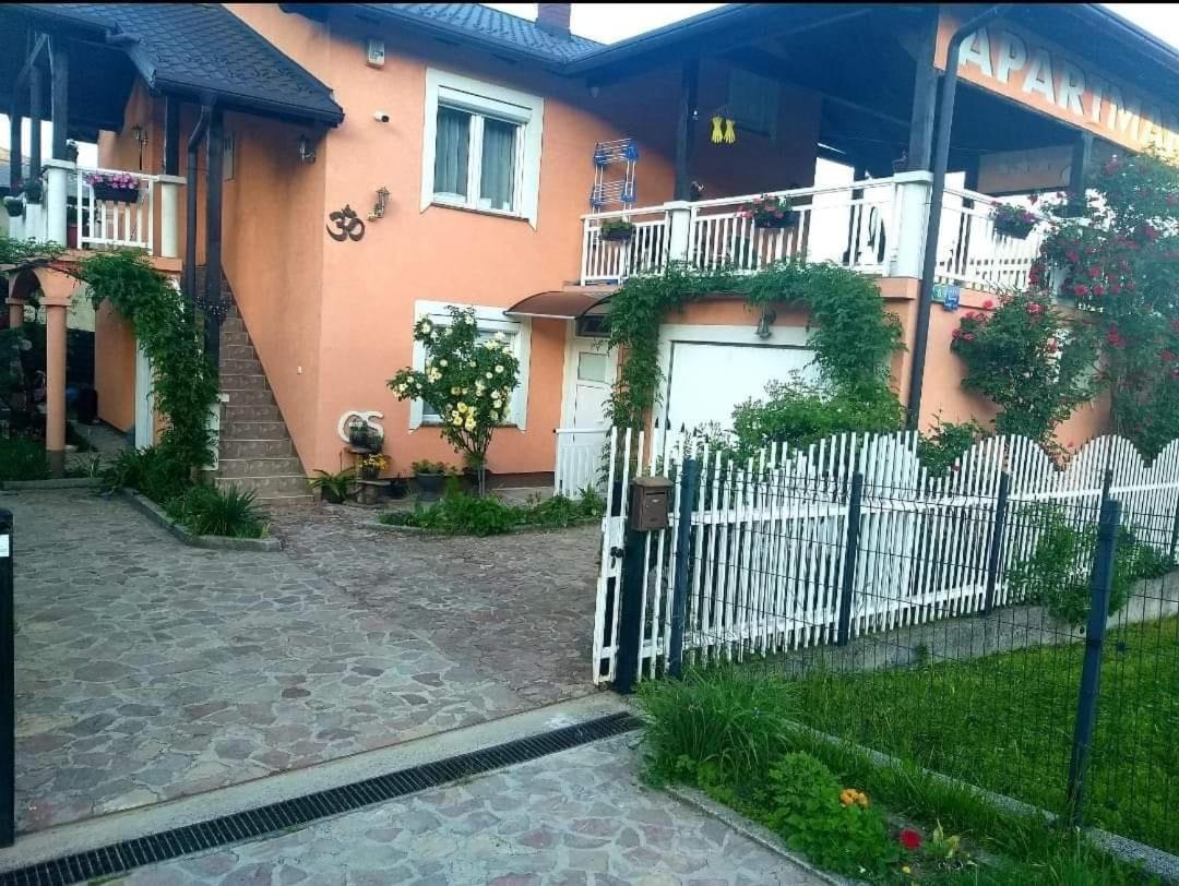 Apartmani GS ***** Zavidovici Exterior foto
